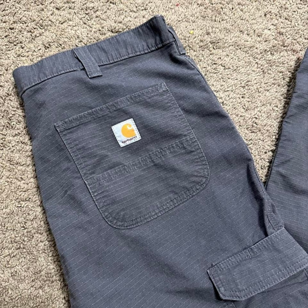 Carhartt grey relaxed fit cargo pocket pants Men's Size 40X36 #workwear #skater - Picture 2 of 7